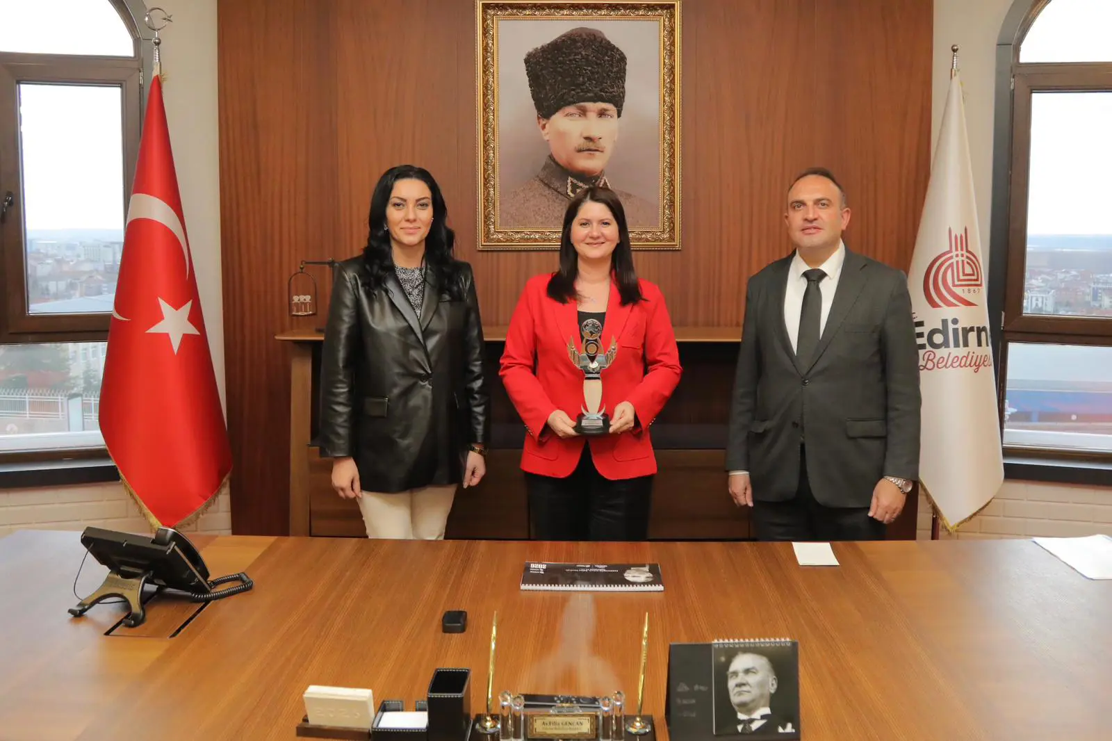 EDİRNE BELEDİYESİ SIFIR ATIK MARKET’E BOĞAZİÇİ’NDEN ÖDÜL!